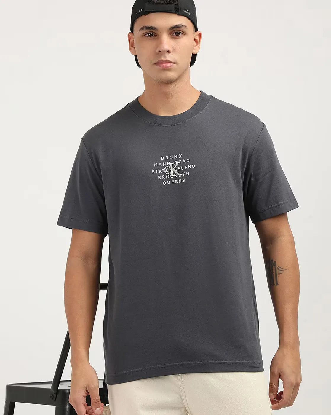 Calvin Klein | Grey | Crew neck