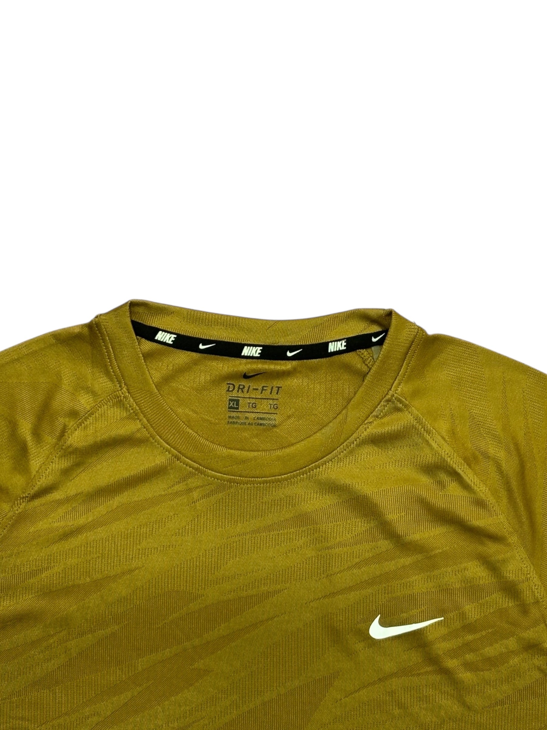 Nike Sports | Crew neck | Brown